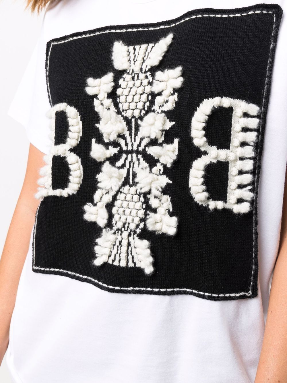 B-logo T-shirt