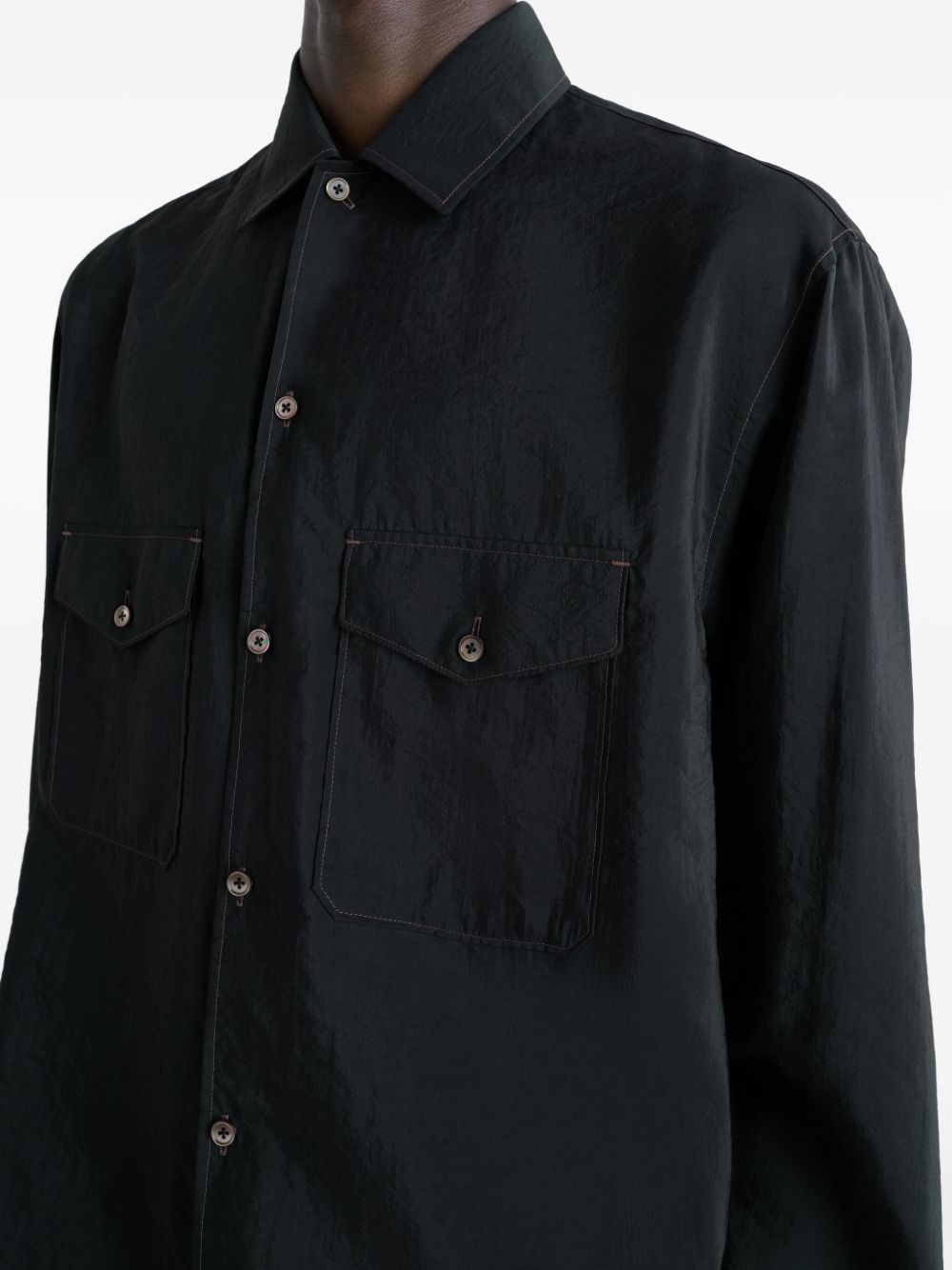 notched-collar fla-pocket shirt