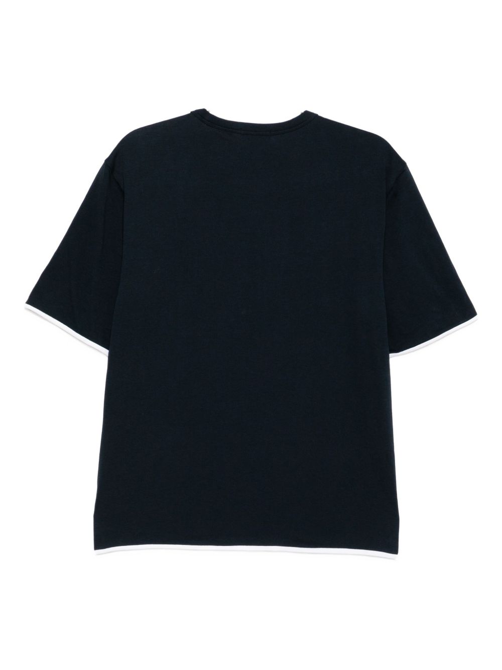 short-sleeved T-shirt