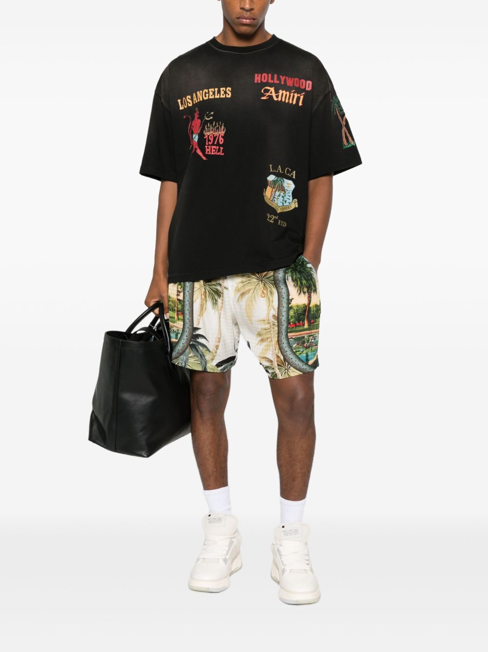 graphic-print T-shirt