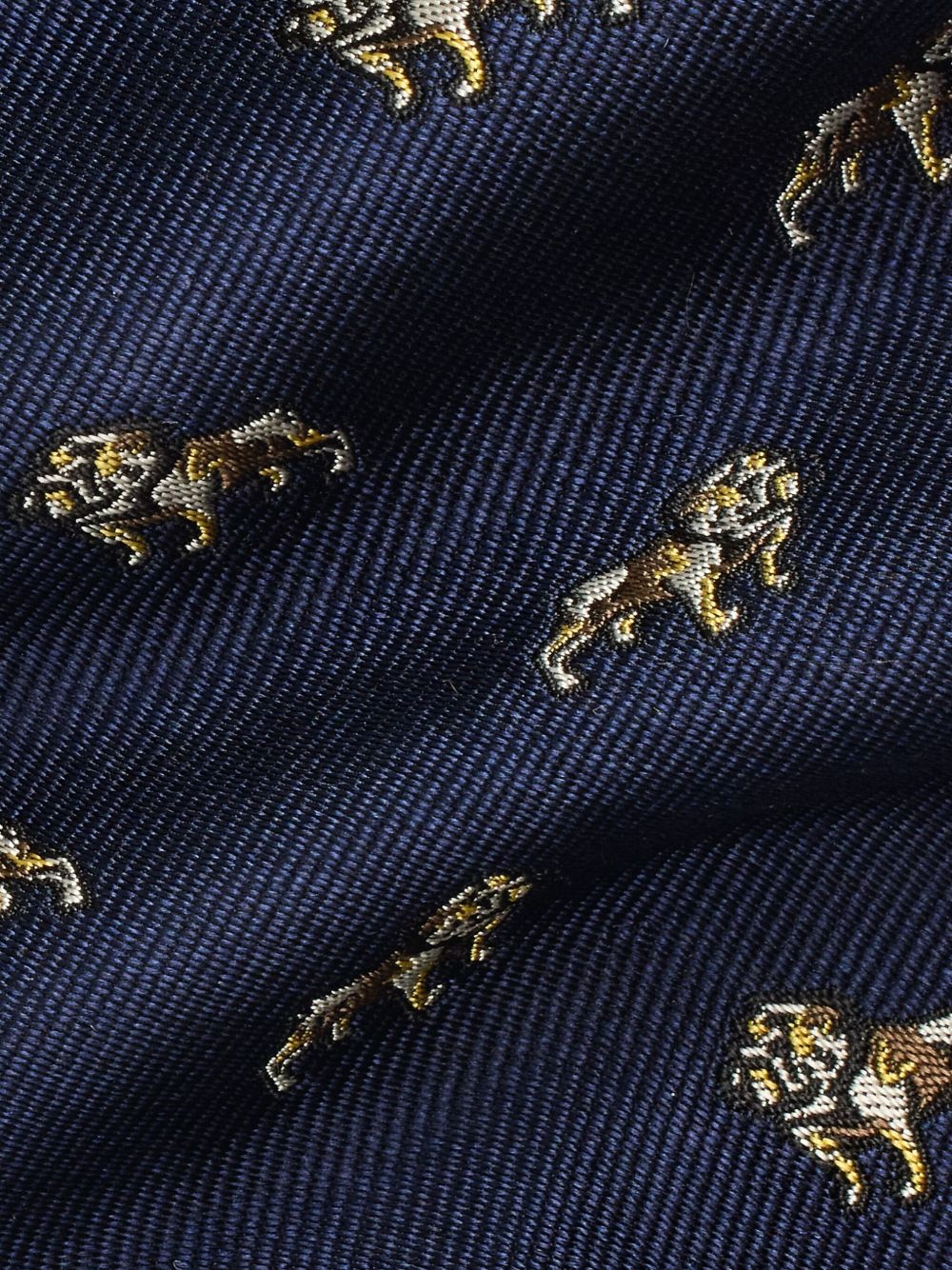 lion-print silk tie