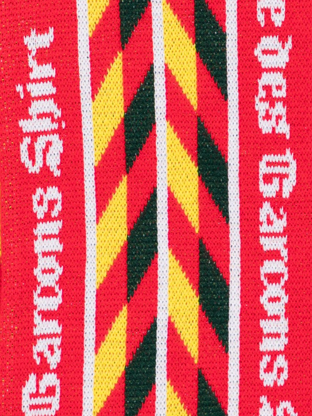 chevron-pattern fringed scarf