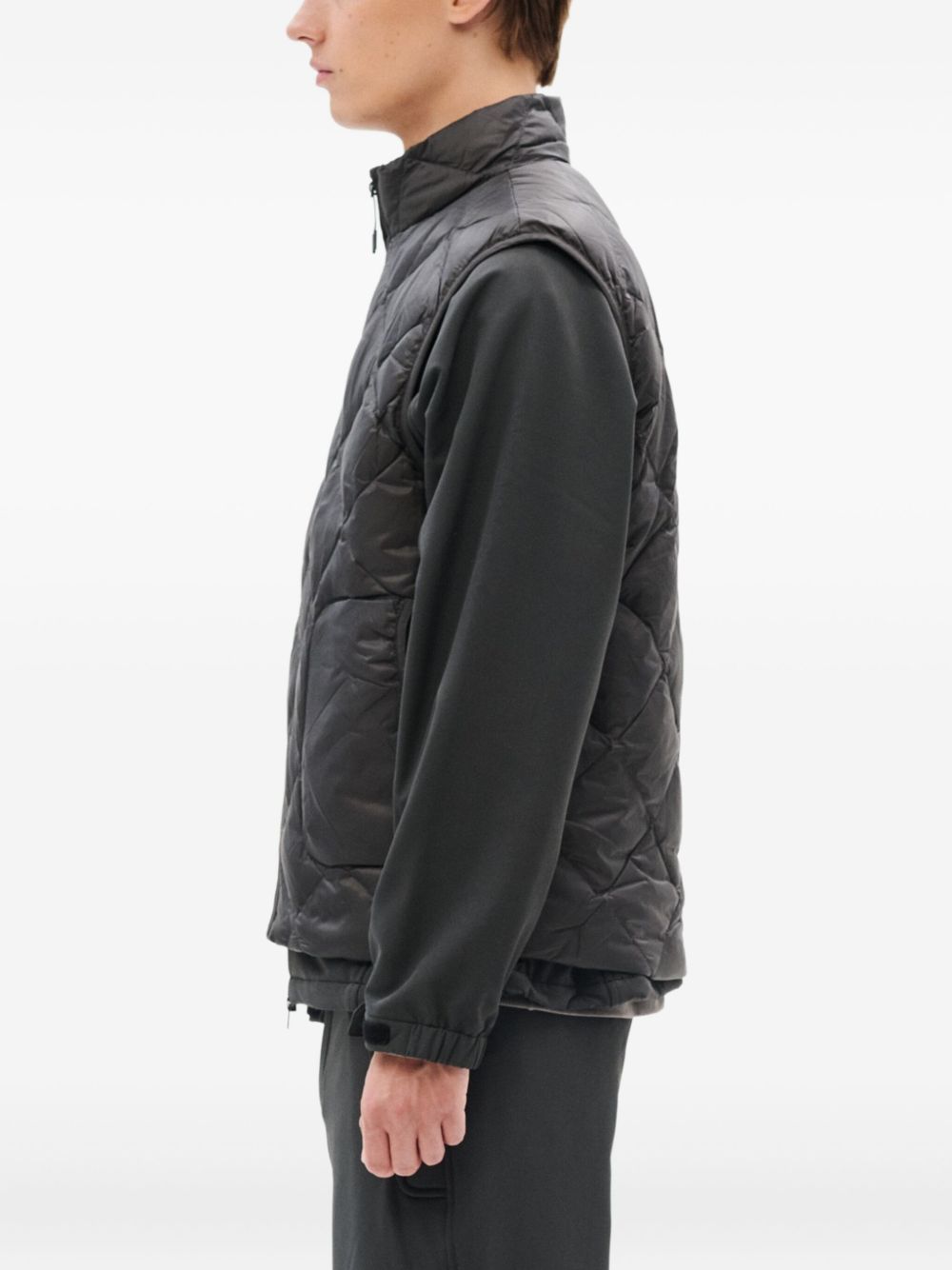 quilted diamond-pattern gilet