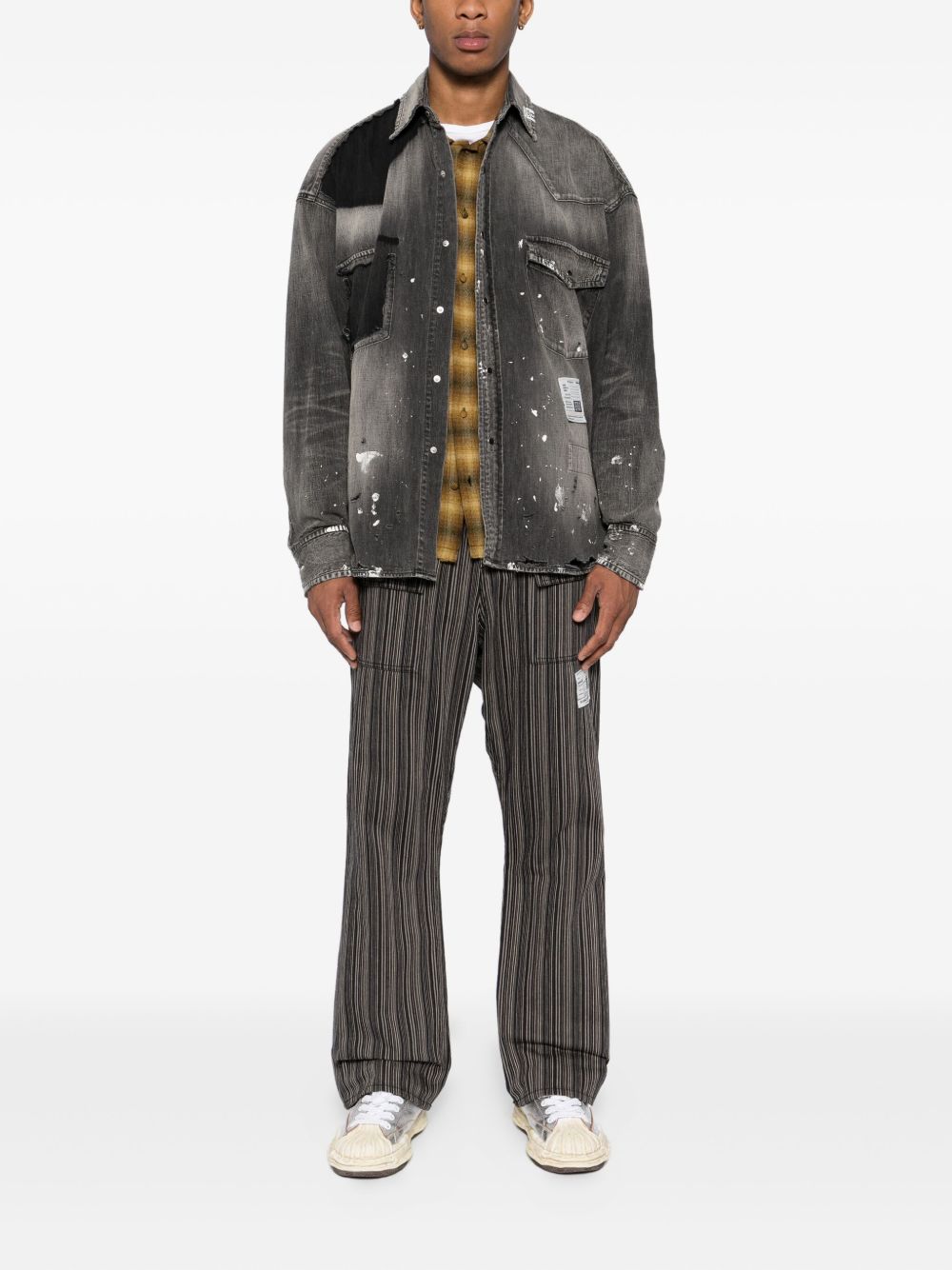 logo-patched straight-leg pants