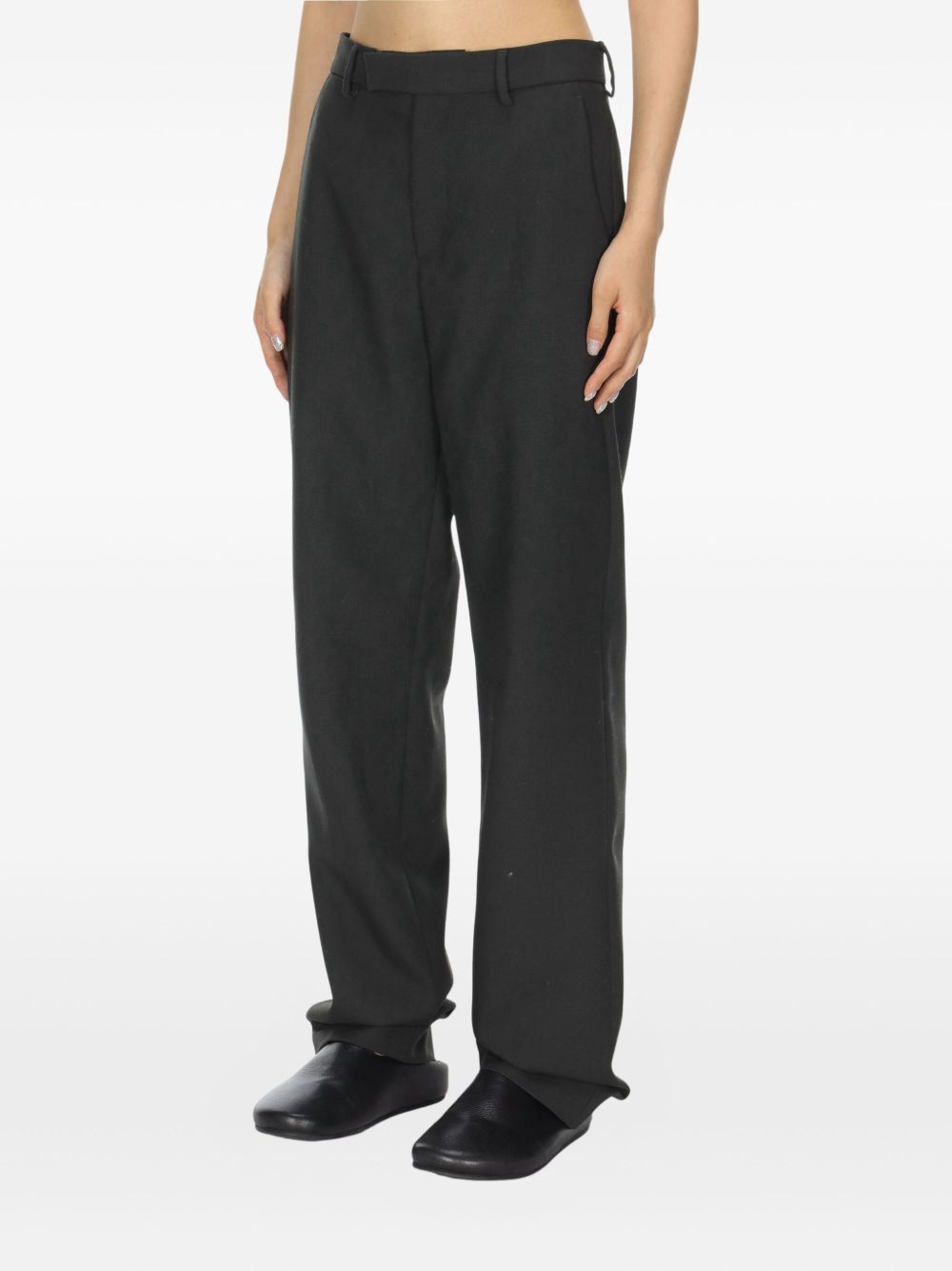 wet-pockets trousers