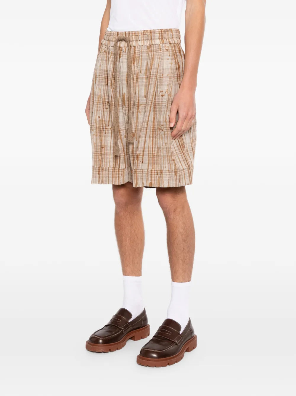 plaid shorts