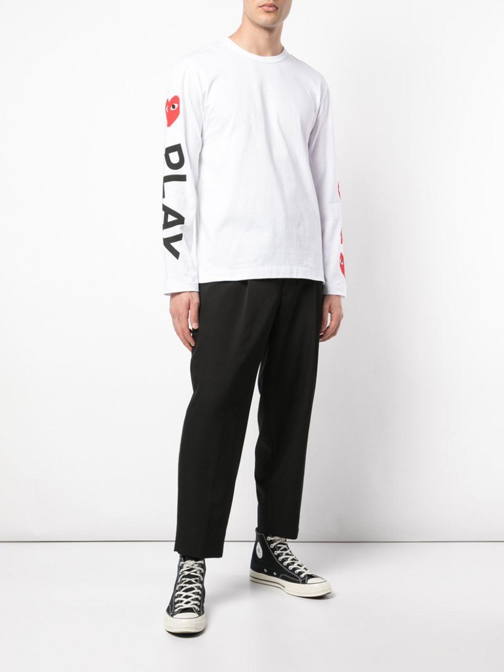 Almond-Eye Long-Sleeved T-Shirt