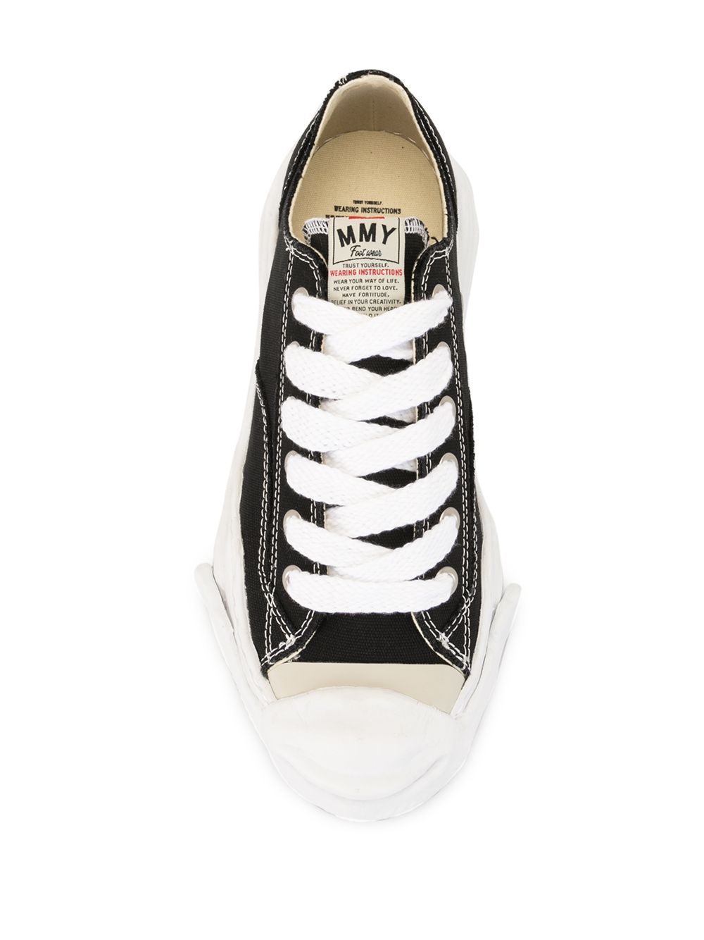 Hank Low-Top Sneakers