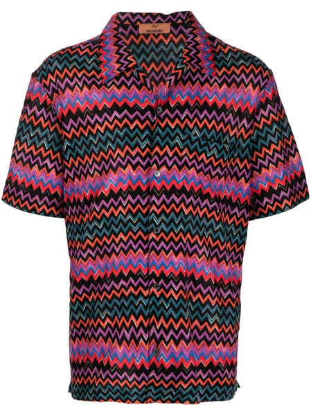 Zigzag-Pattern Spread-Collar Shirt