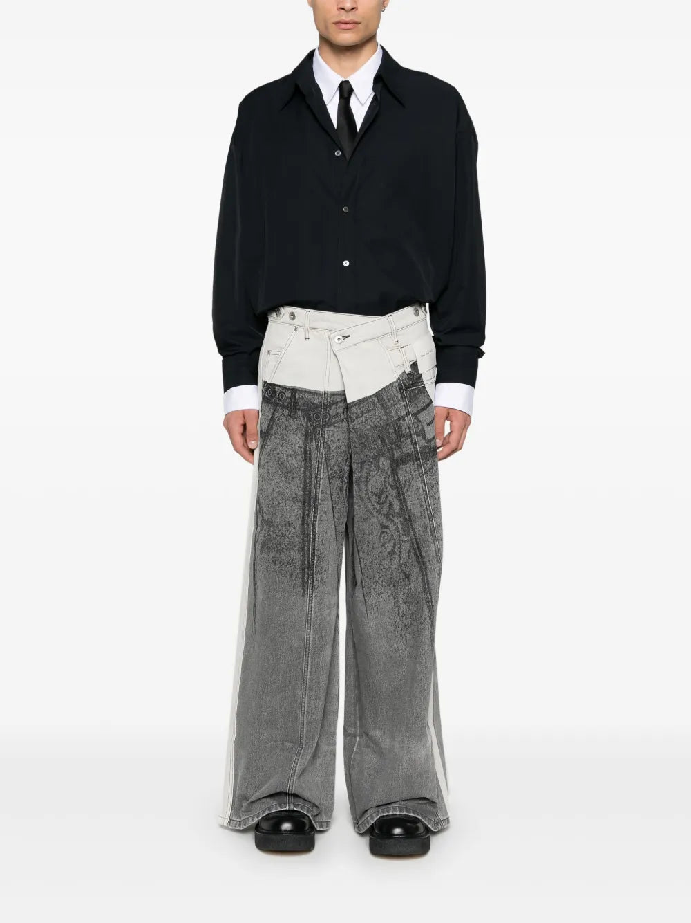 Graphic-Print Jeans