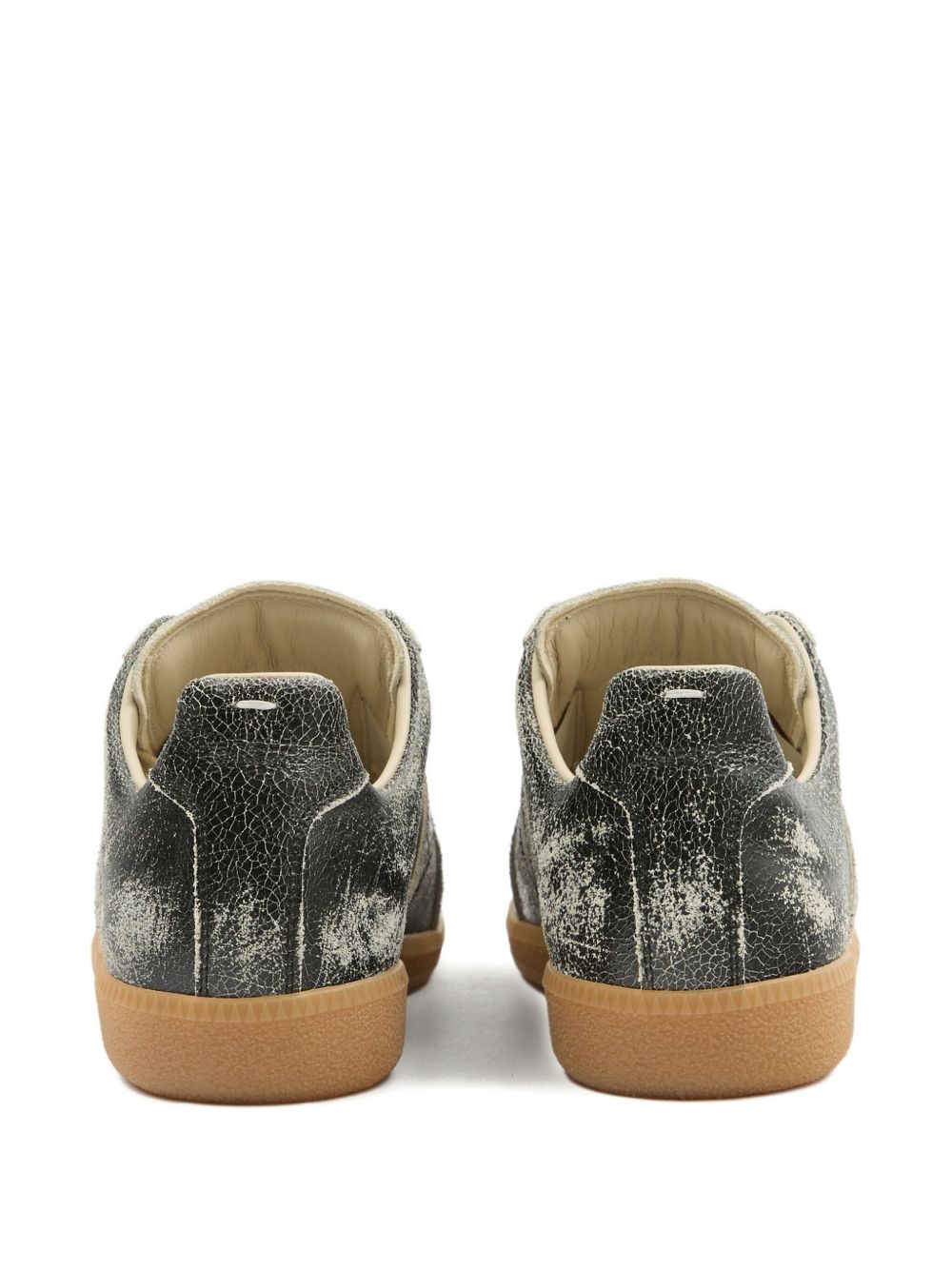 Replica sneakers 