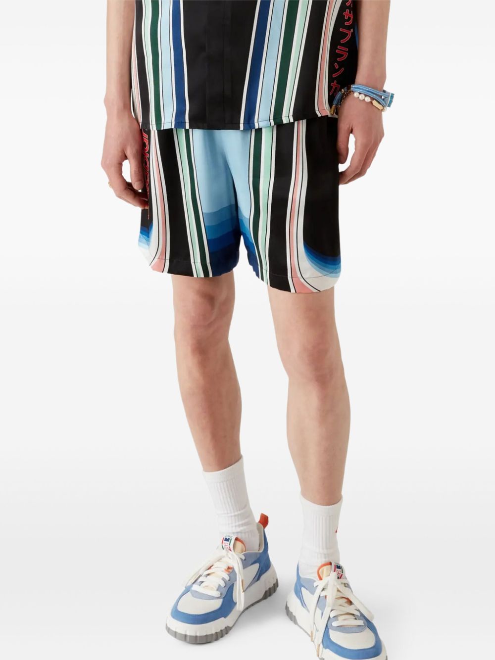 Graphic Mountain silk shorts