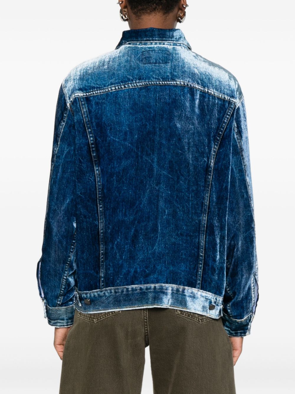 buttoned denim jacket