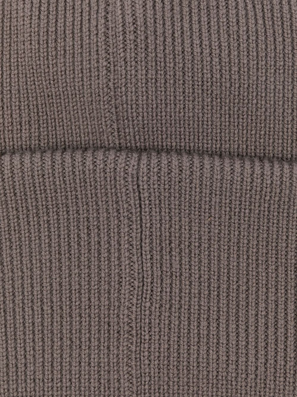 ribbed logo-patch beanie