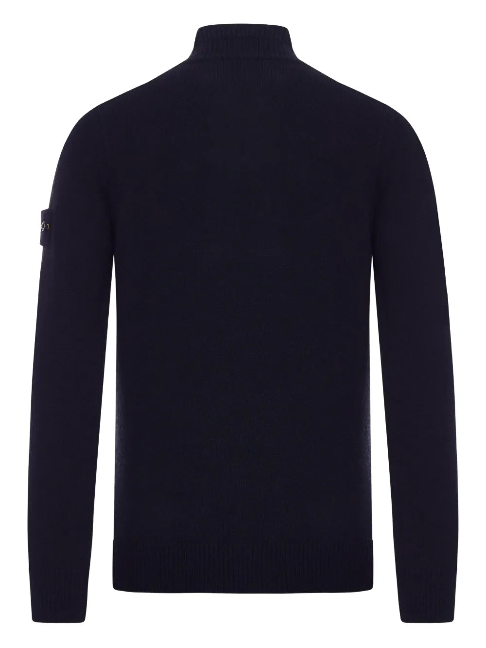 button-fastening polo shirt