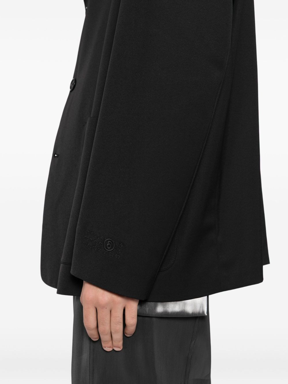 single-breasted blazer