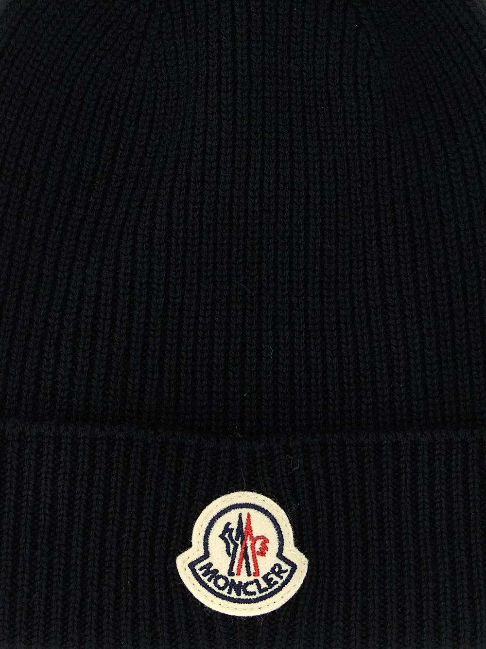 ribbed logo-patch beanie