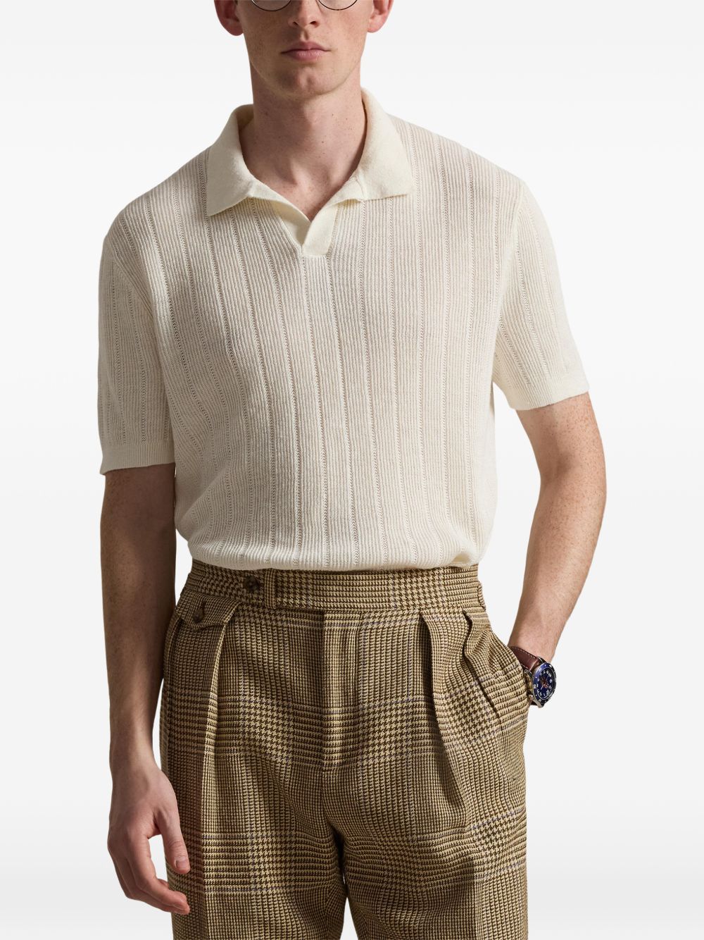 textured T-shirt
