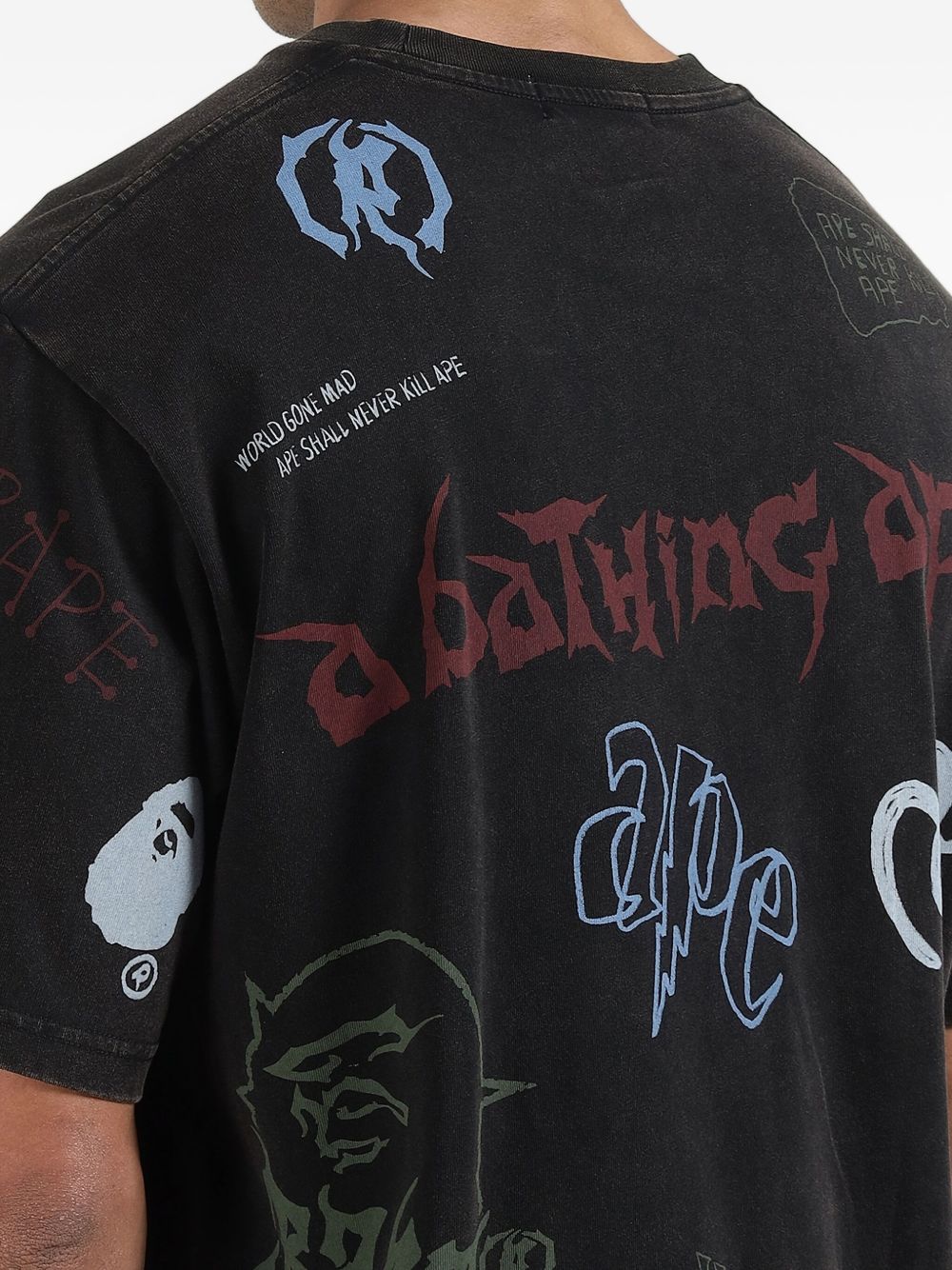 World Gone Mad graphic-print T-shirt