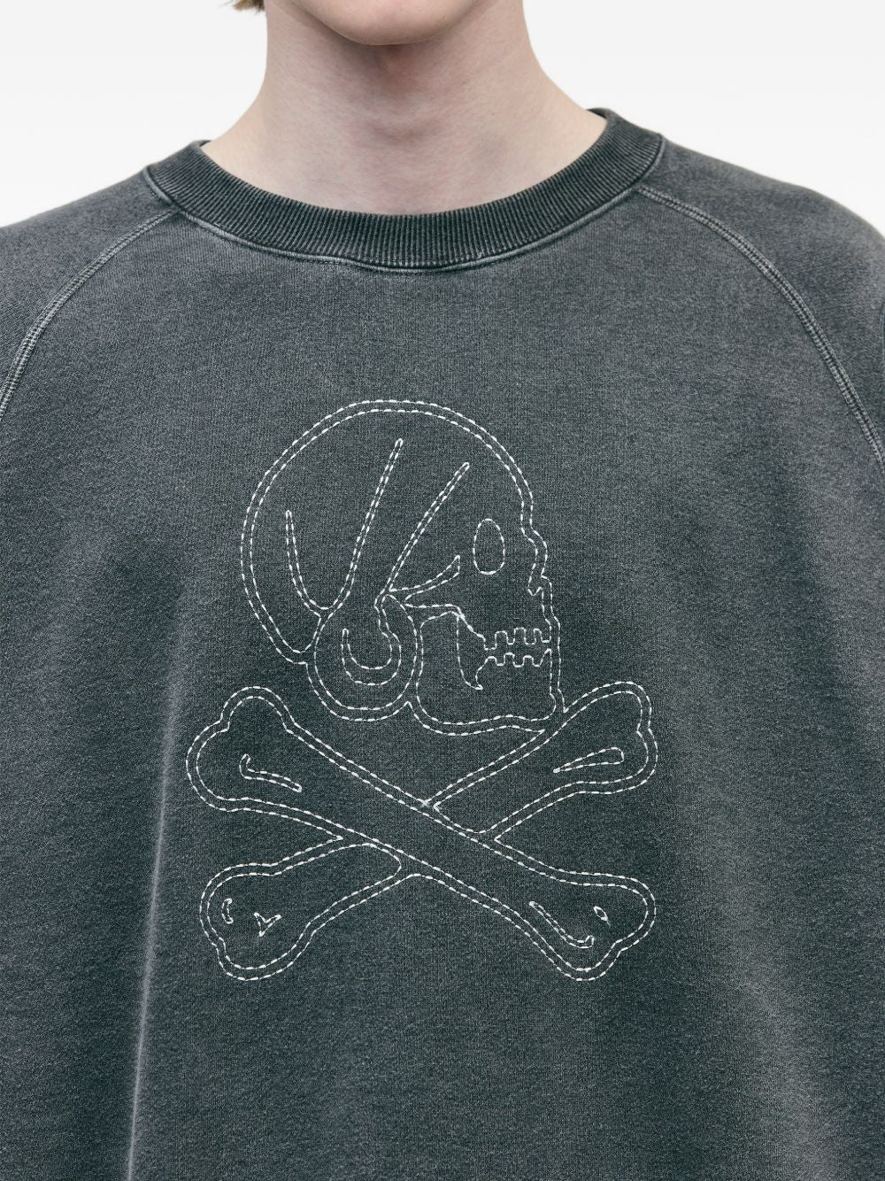 skull-embroidered sweatshirt