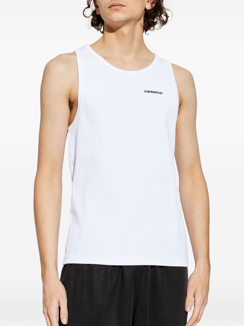 embroidered-logo ribbed tank top