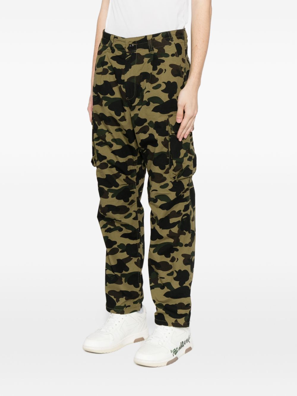 camouflage-print trousers