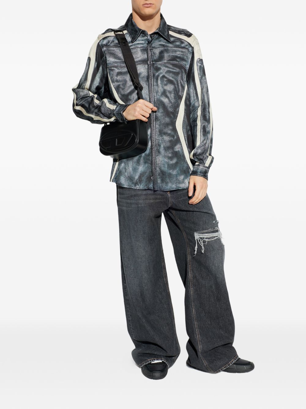 zip-fastening printed shirt