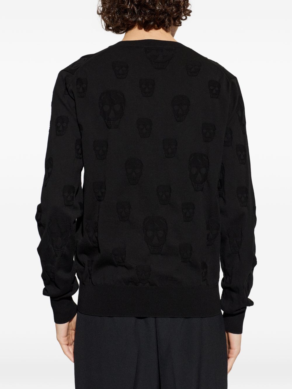 skull-pattern sweater