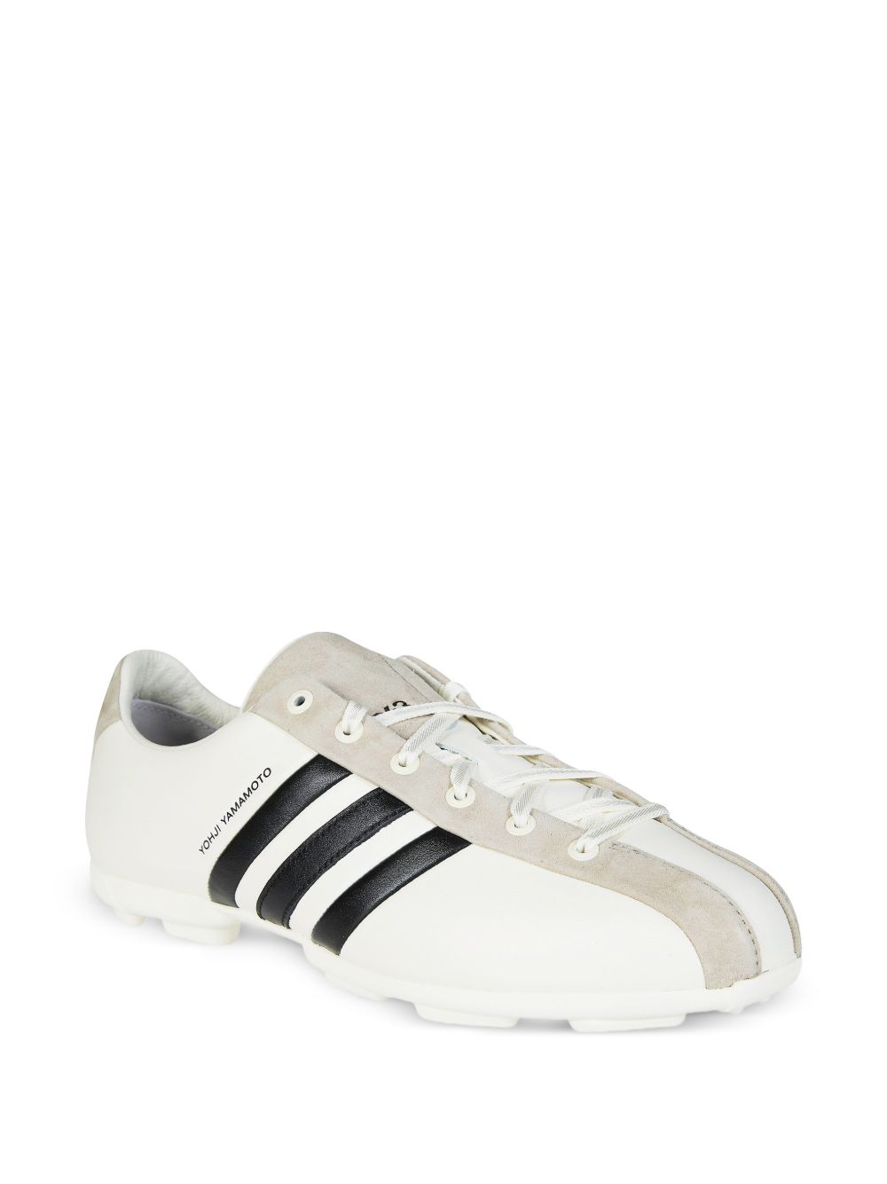 Field sneakers