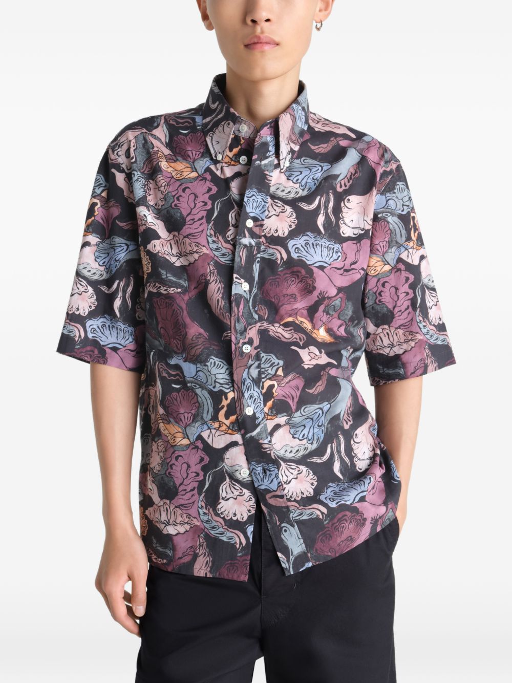 short-sleeve buttoned shirt