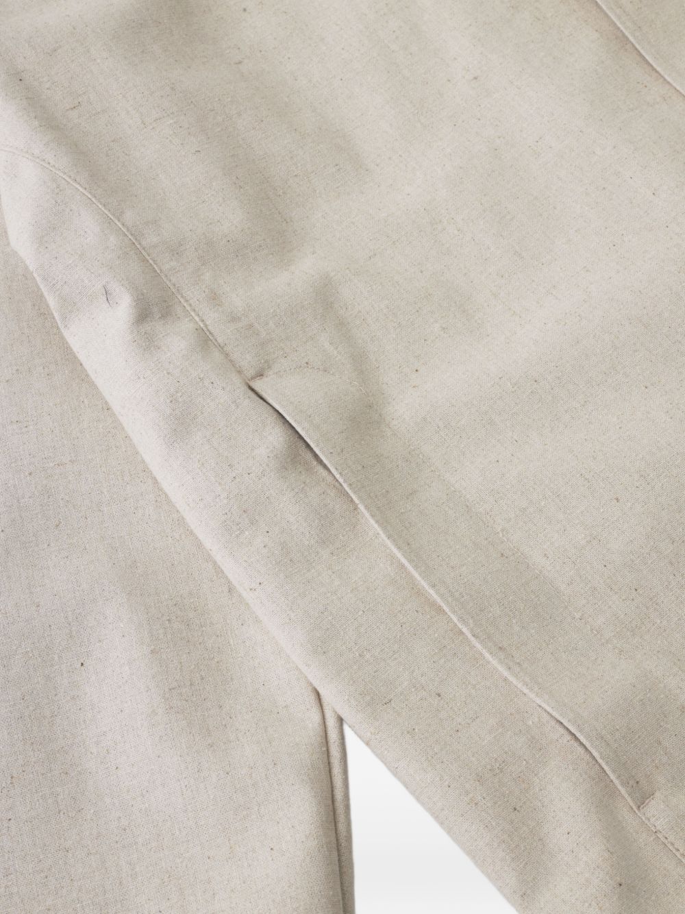 zipped-pocket jacket