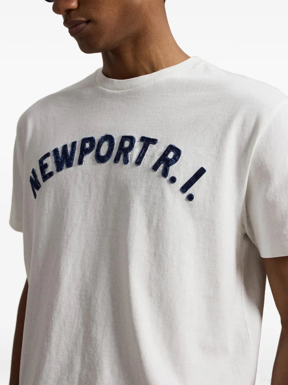 graphic-appliqué T-shirt