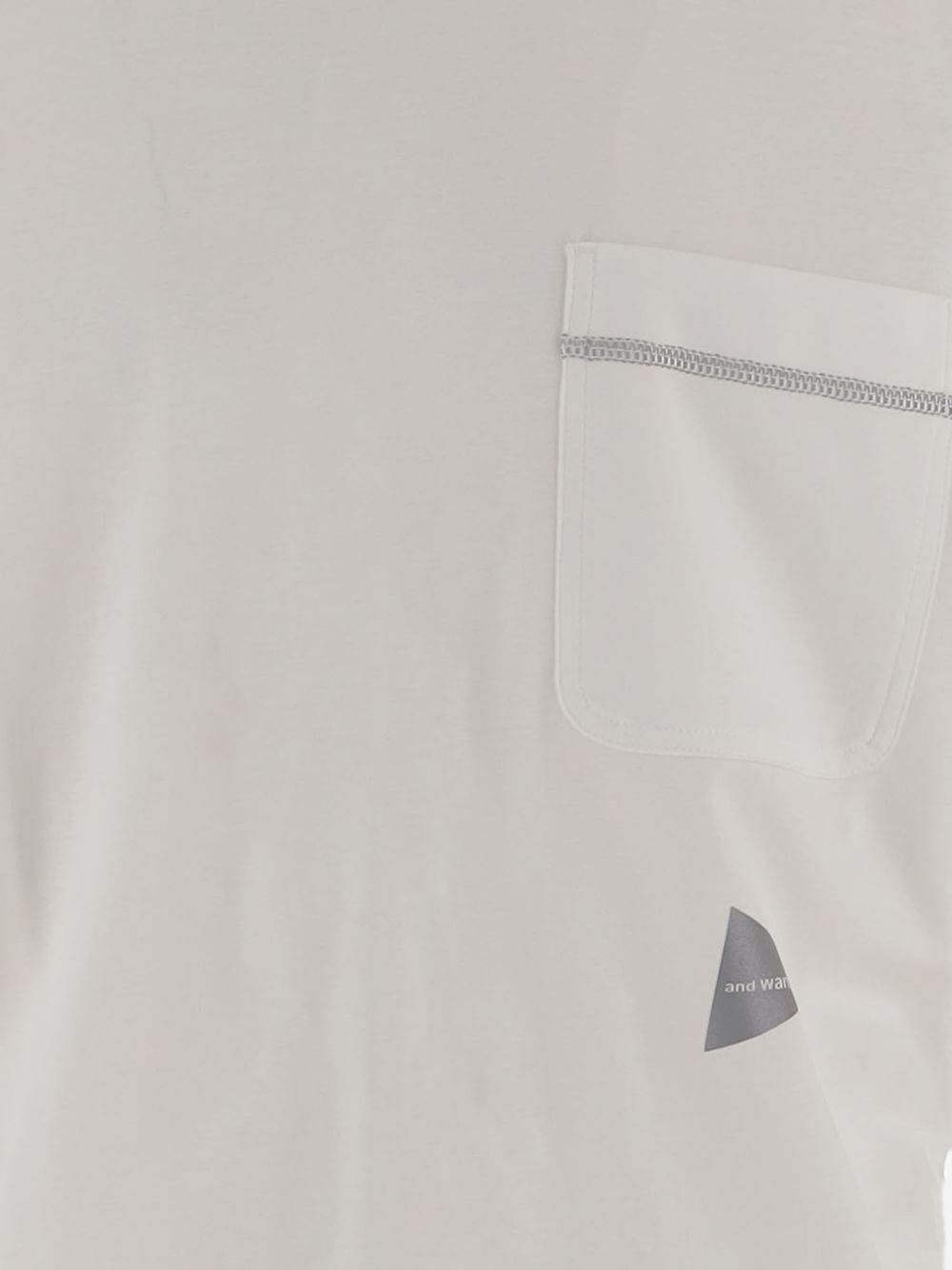 pocket short-sleeve T-shirt