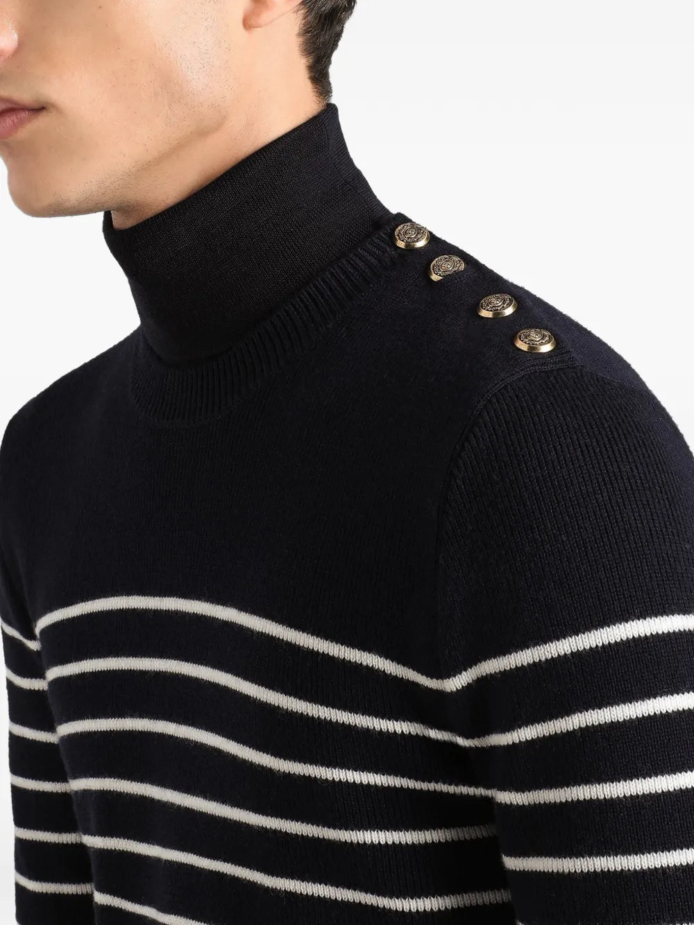 virgin wool pullover