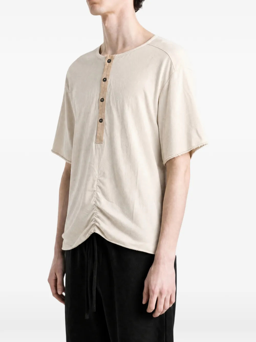 henly-neck T-shirt