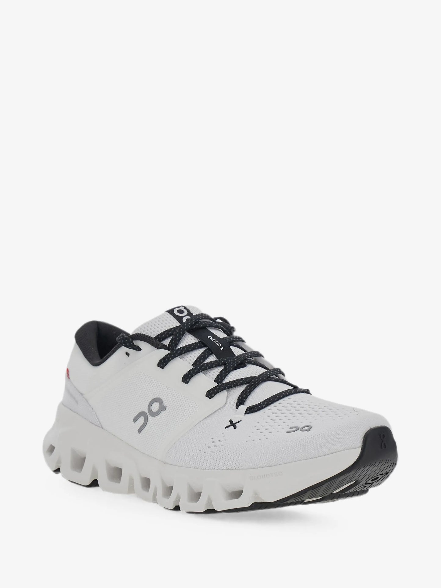 Cloud X 5 Sneakers