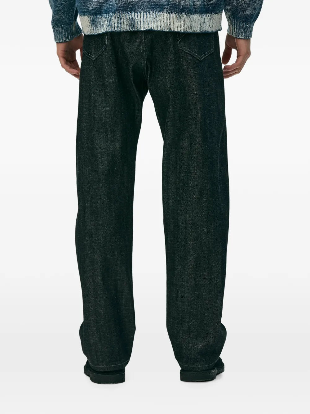 Rigid straight-leg jeans