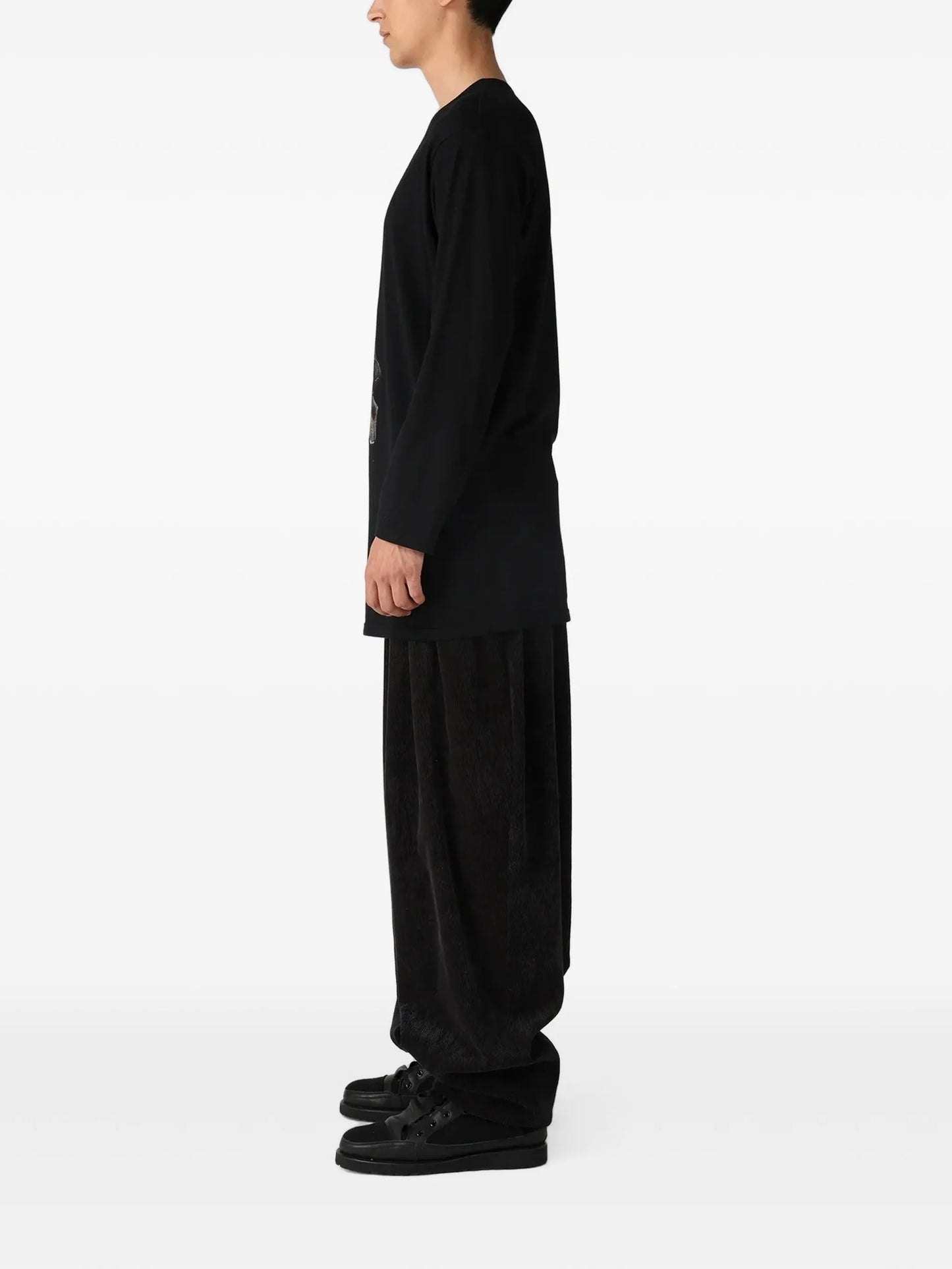 Graphic-Print Button-Slit Long-Sleeved T-Shirt
