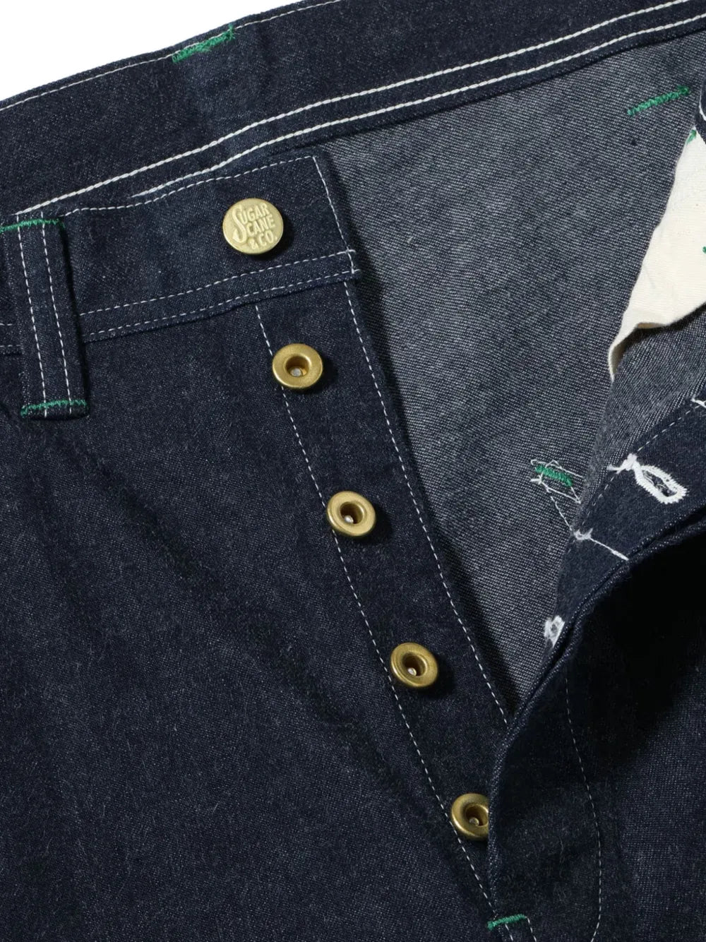 contrast-stitch carpenter shorts