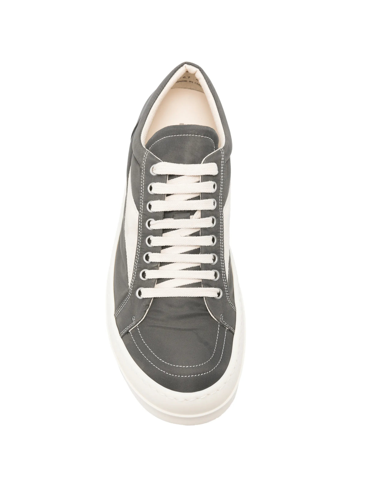 Vintage Sneaks Low-Top Sneakers