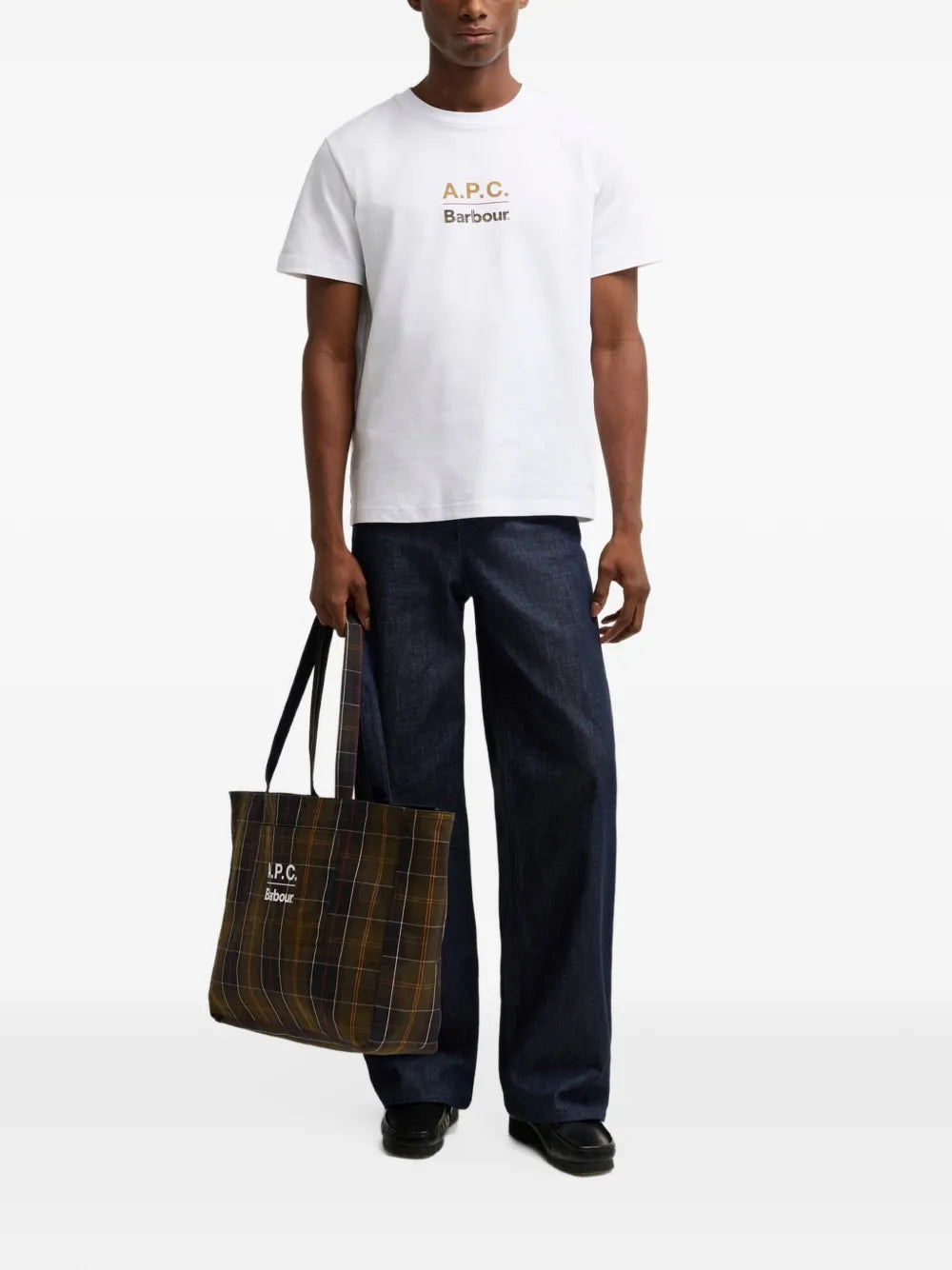  x A.P.C logo-print reversible shoulder bag