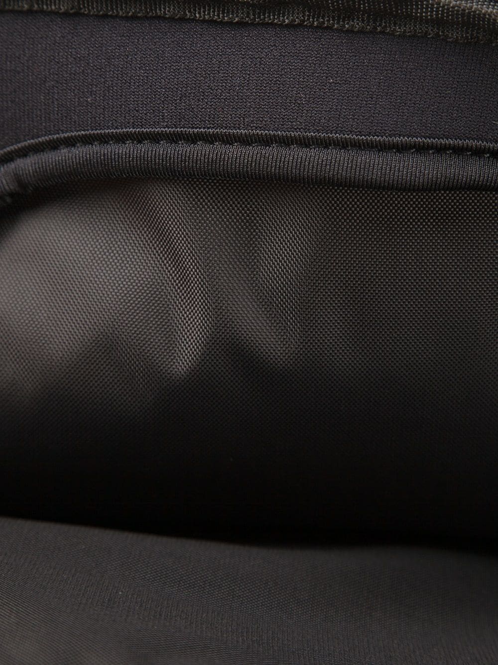 Zipped Ipad 2 Case