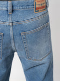 2010-Fs4 Straight-Leg Jeans